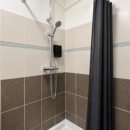 Charming 1br Near Eiffel Tower With Netflix