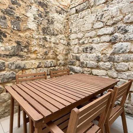 Appartement Charming 1br Near Eiffel Tower With Netflix